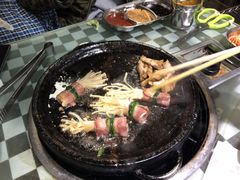 -韩红石板肉(范西路店)