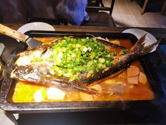 碧绿青椒芒果鱼-夯鱼烤鱼·尔滨地标美食(国展店)