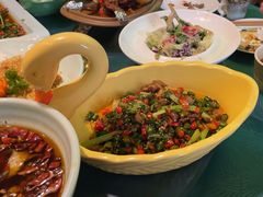 -蘑菇私房菜小馆(杨家坪西城天街店)