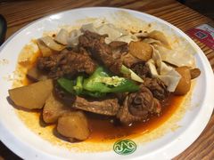 沙湾大盘鸡-塔哈尔·新疆盛宴(城西银泰店)