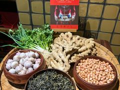 -瑶王府·广西菜(茶花园店)