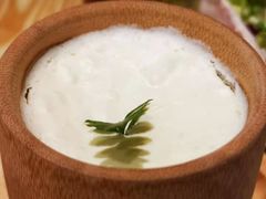 -ZING COFFEE 镜咖啡