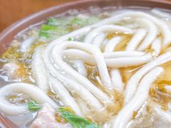 酸菜滑肉粗米线-贵州沾水米线(学田湾店)