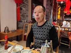 -野山舂·贵州现舂酸汤牛肉(东山店)
