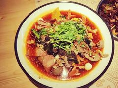 -牛八秒油泼冒菜(宽窄巷子店)