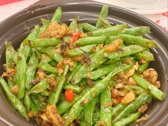 -堂瓦里·33年传统赣菜(第一街区店)