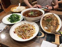 -漁耕小厨农家院(武当山店)