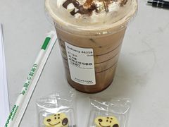 -星巴克(新达汇三林店)