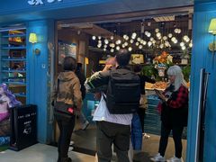 -领鲜活海鲜榴莲自助火锅(东门店)