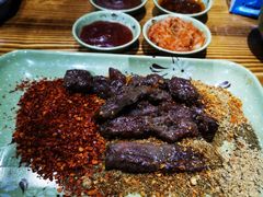 -梁山烤肉(旗舰店)
