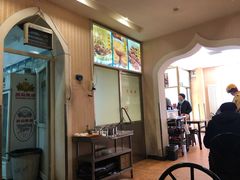 -清真吴记门钉肉饼·喜多利