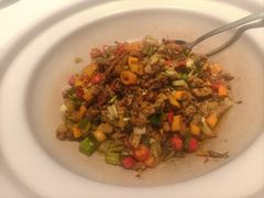 -鱼翅楼·津派砂锅鱼翅(水上公园店)