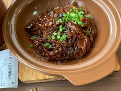 -有红鸡毛店·川菜(建设路店)