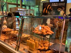面包甜点陈列柜-巴黎贝甜(杨浦宝地店)