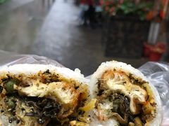 -殷姐糯米包油条