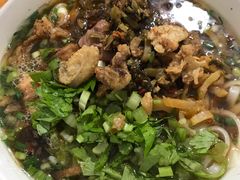 -矮子粉店1985·长沙米粉(湘春路店)