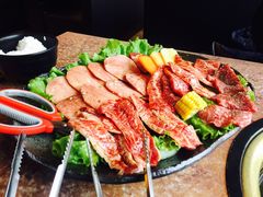 -炼火烤肉店