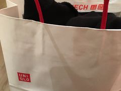 -优衣库(上海正大广场店)