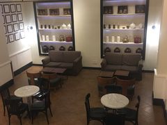 大堂-星巴克臻选(广州沙面店)