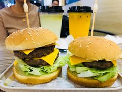 -牛纽塔·牛人堡(群众路店)