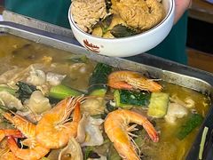 -后街佬·炭火鲜鱼杂(南城店)