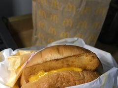 -麦当劳(中二横路店)