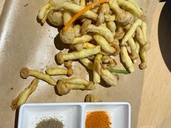 -关东小磨东北菜(上海长风大悦城店)