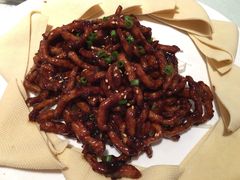 京酱肉丝-京尊烤鸭店JINGZUN(春秀路店)