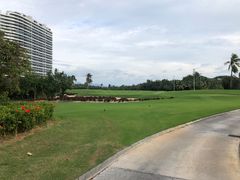 -三亚鹿回头高尔夫球会-停车场