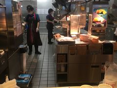 -麦当劳(高铁南站店)
