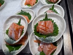 -雍容荟活帝王蟹活龙虾自助(苏宁旗舰店)