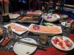 -二荆条·蜀鲜汇城市森林火锅