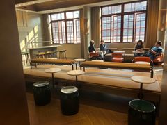 -星巴克臻选(上海今潮8弄店)