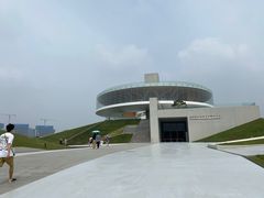 -郑东新区龙湖公共艺术中心