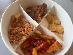 -麦当劳(得来速车道点餐 五里墩店)