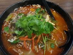 -老妈米线(港龙店)