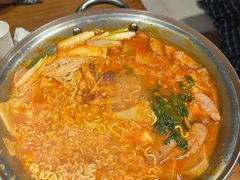 -富乐满 炸鸡&韩国料理 불로만(虹泉路店)