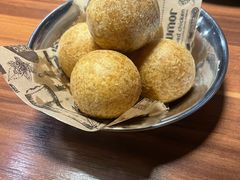 -BHC炸鸡(明洞总店)