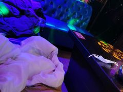 -温莎KTV(珠江路店)
