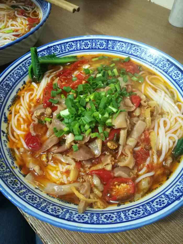 水城羊肉粉(华宇广场店)-"开了很久鸡杂米线,吃过的最好吃的鸡杂米线.