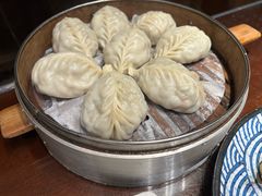 -方国老头包子·39年威海本地老字号•小船海鲜疙瘩汤