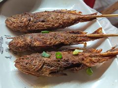 -老街烧烤大排档·地道湖北菜·龙虾馆(汉口火车站店)