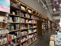 -茑屋书店(天目里店)
