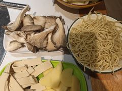 -虾王·柴火灶·甲鱼烧鸡(马场角路店)