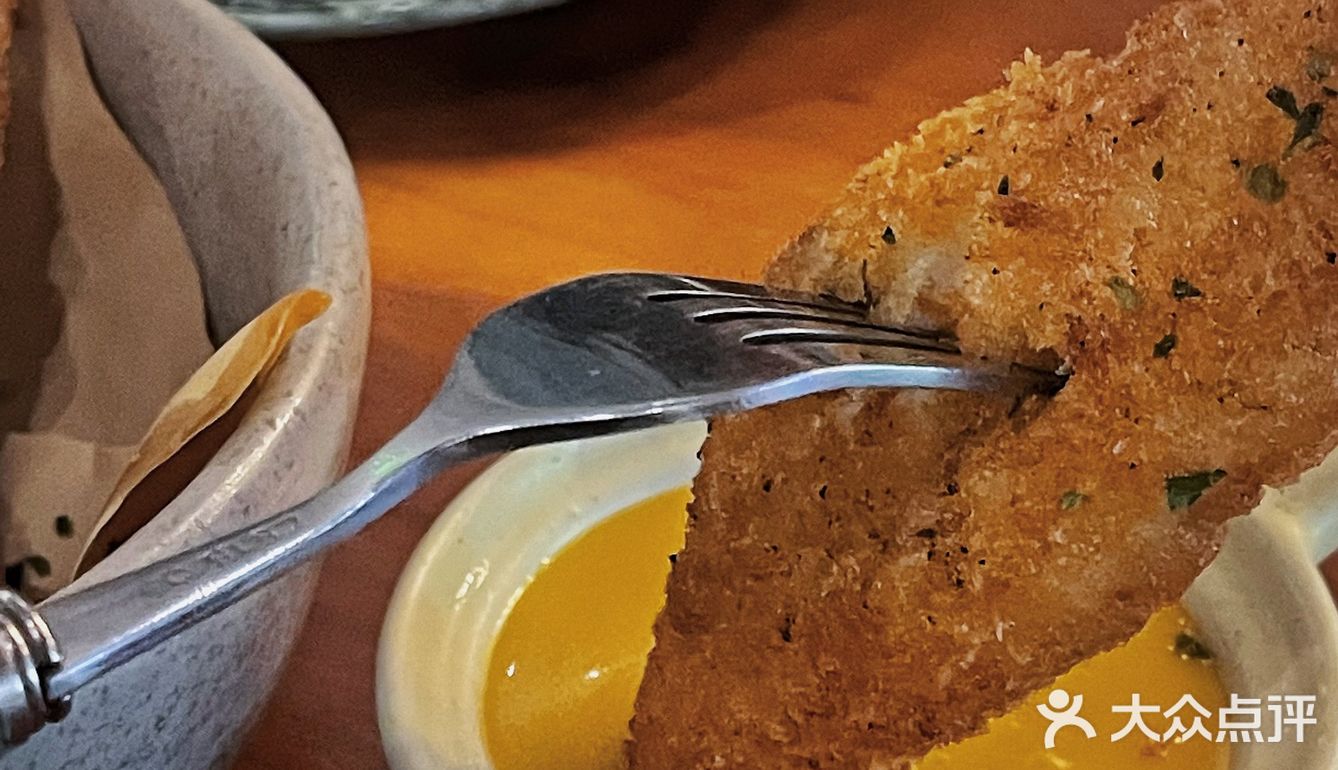 谁能拒绝上海这碗黑松露鹅肝和牛饭！值得n刷