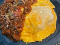 红烩牛肉蛋包饭-羽深肉铺 Steak & Wine