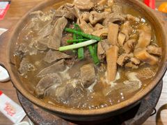 -阿润打边炉·鲜切鸡煲(华漕店)