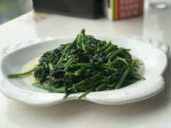 -鑫悦楼煎蟹·16年海鲜大排档