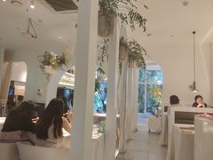 -春树下·树屋花房西餐厅(罍街AS1980店)