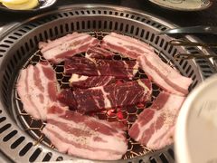 -炙忧烤肉屋(中国铁建广场店)